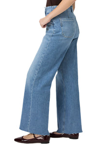 Anessa 31" Wide Leg Jean in Viva