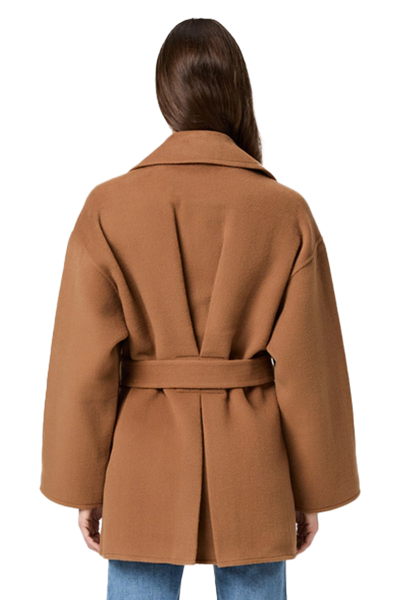 Connery Coat in Camel