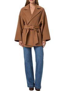 Connery Coat in Camel