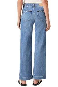 Anessa 31" Wide Leg Jean in Encino