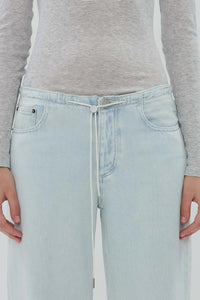 Cool Jean in Vintage Blue