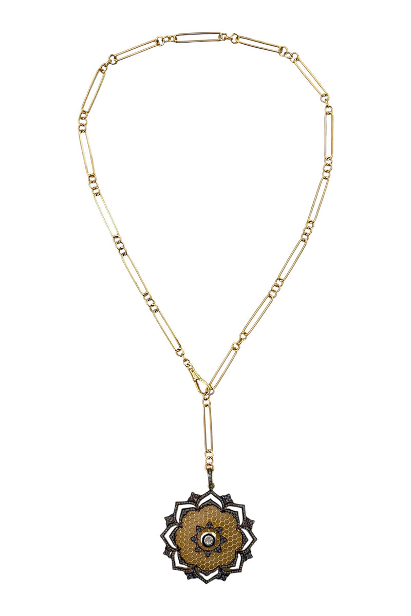Necklace of gold vermeil long short chain with swivel clasp and vermeil, pave and polki diamond filagree pendant