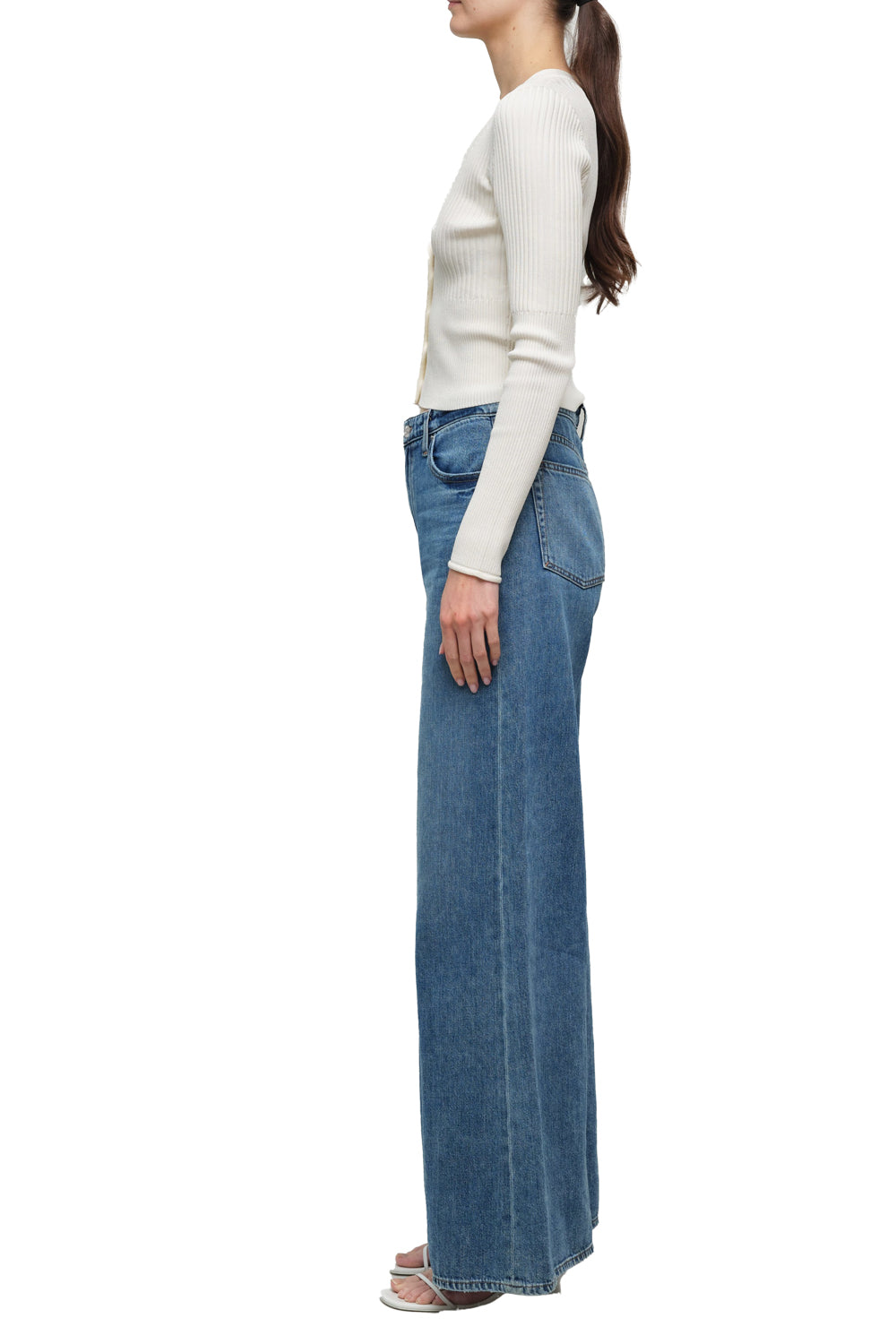 Ailany Shrunken Cardigan in Ivory