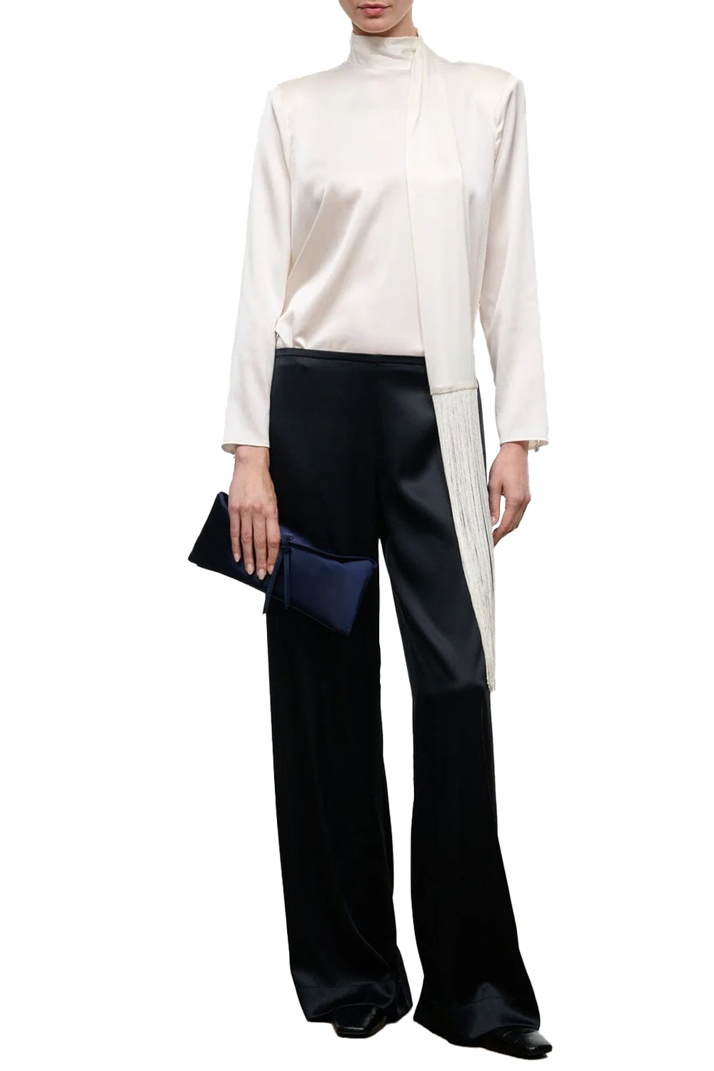 Stroll Silk Pant in Black