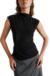 Robin Top in Black