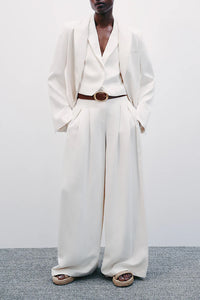 Wide Leather Belt in Cognac