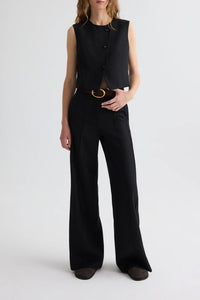 Perry Vest in Compact Tux Suiting in Black