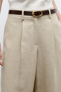 Narrow Leather Belt in Dakota