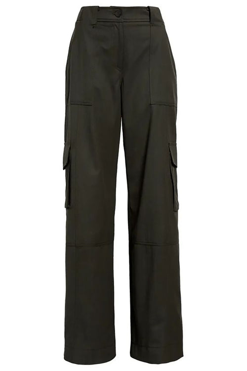 Coop with Cargo Pockets