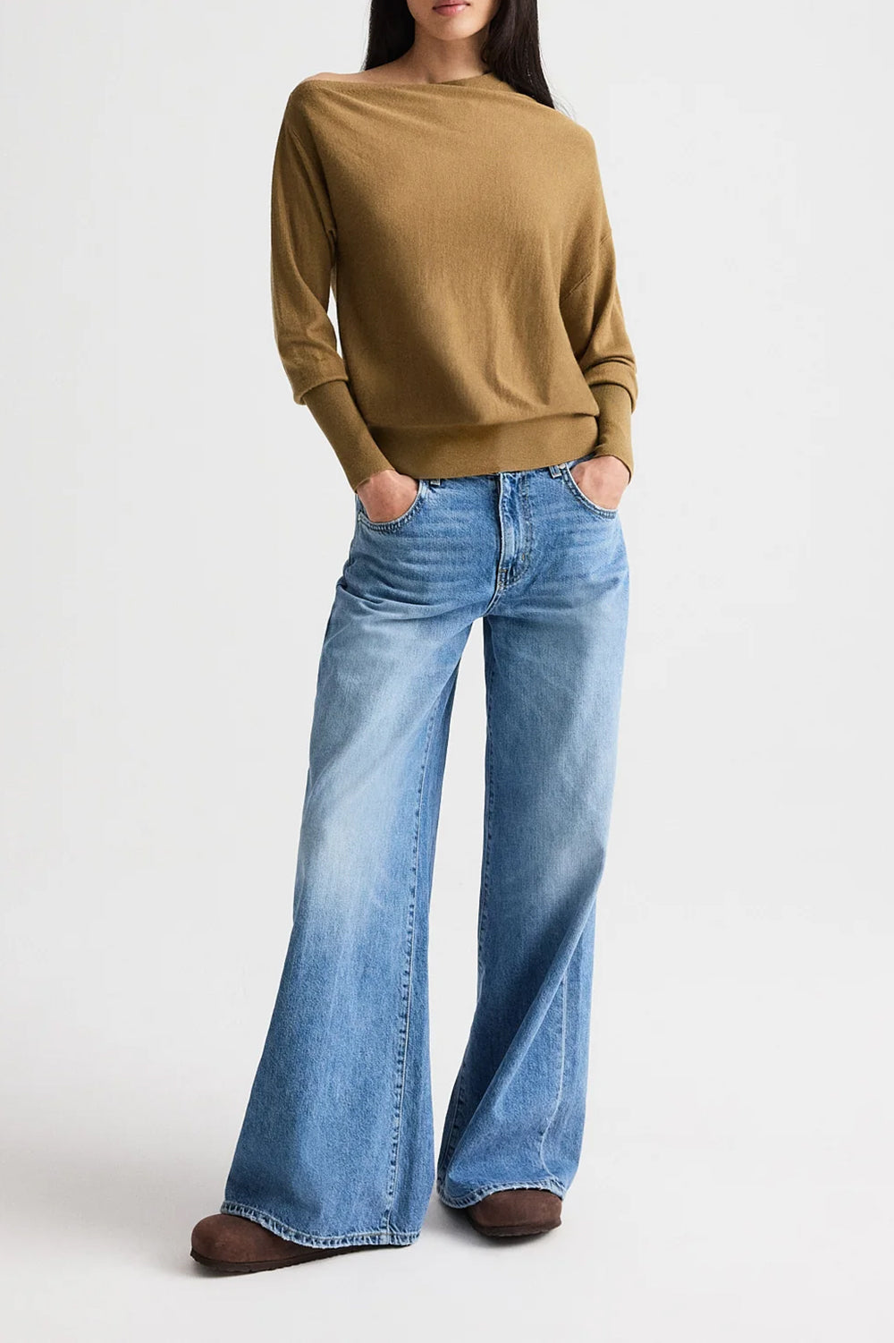 Cold Shoulder Sweater in Fine Wool Silk Ermine