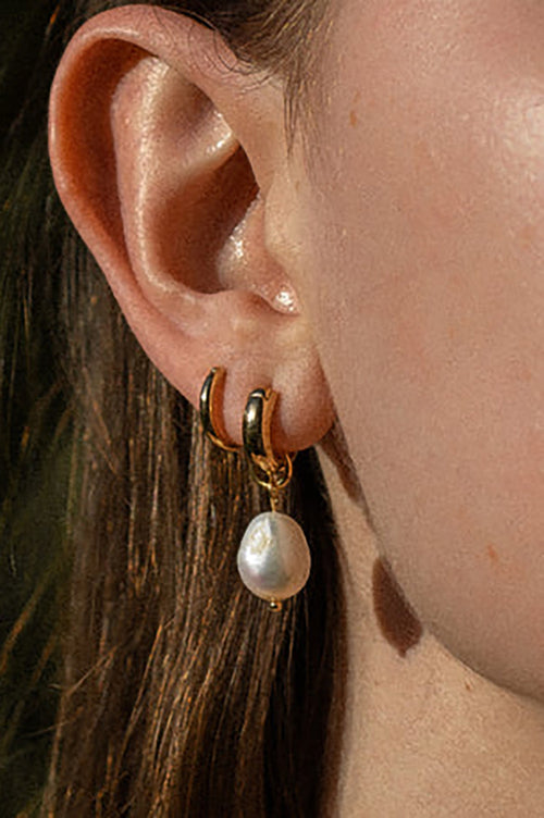 Petite Colette Pearl Earrings