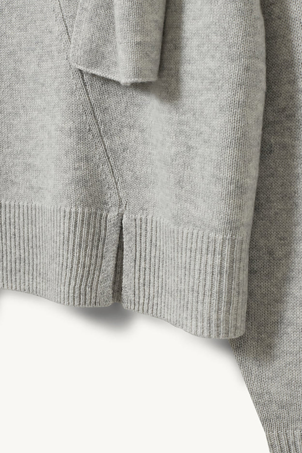 Volmer Scarf Sweater in Heather Grey Melange