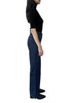 Cropped Elbow Sleeve Rib Turtleneck in Black