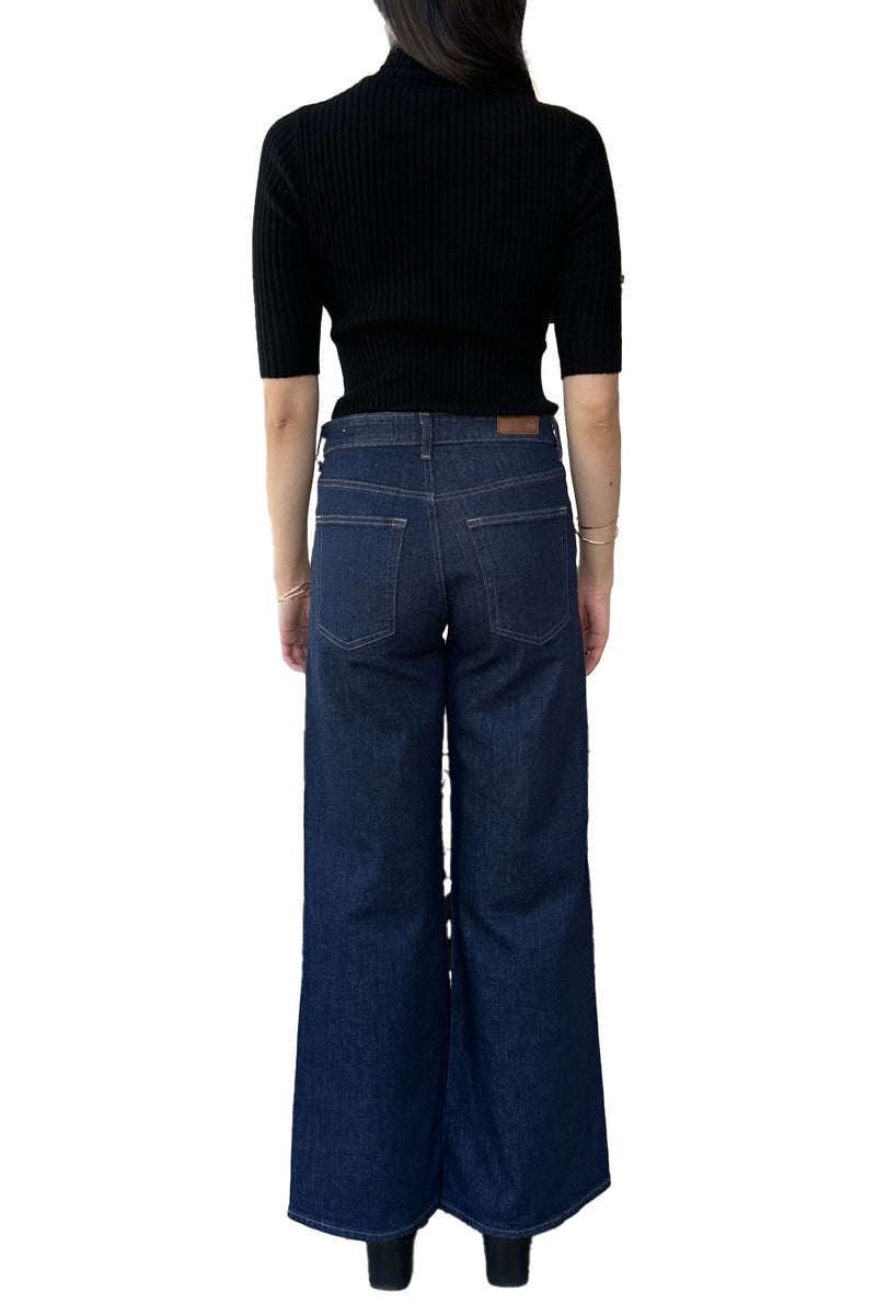 Cropped Elbow Sleeve Rib Turtleneck in Black