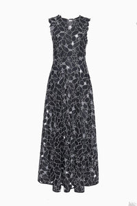 Kiana Sleeveless Midi Dress in Noir
