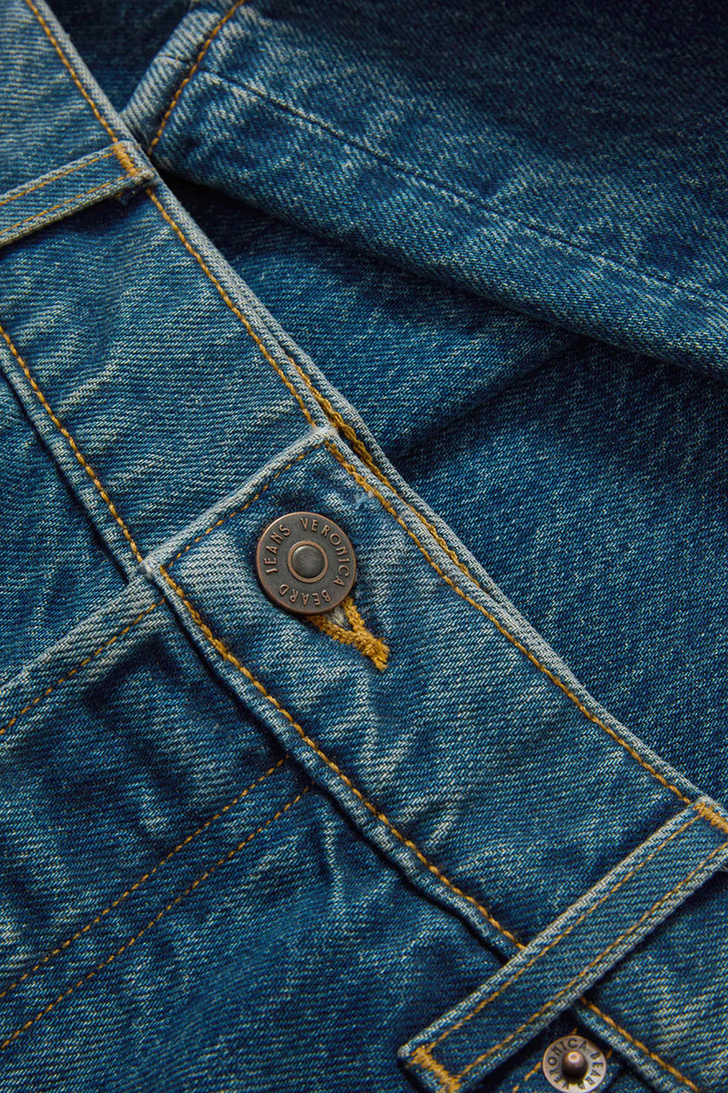 Leah Straight-Leg Jean in Equinox Blue