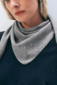 Cashmere Neckerchief in Grey Heather