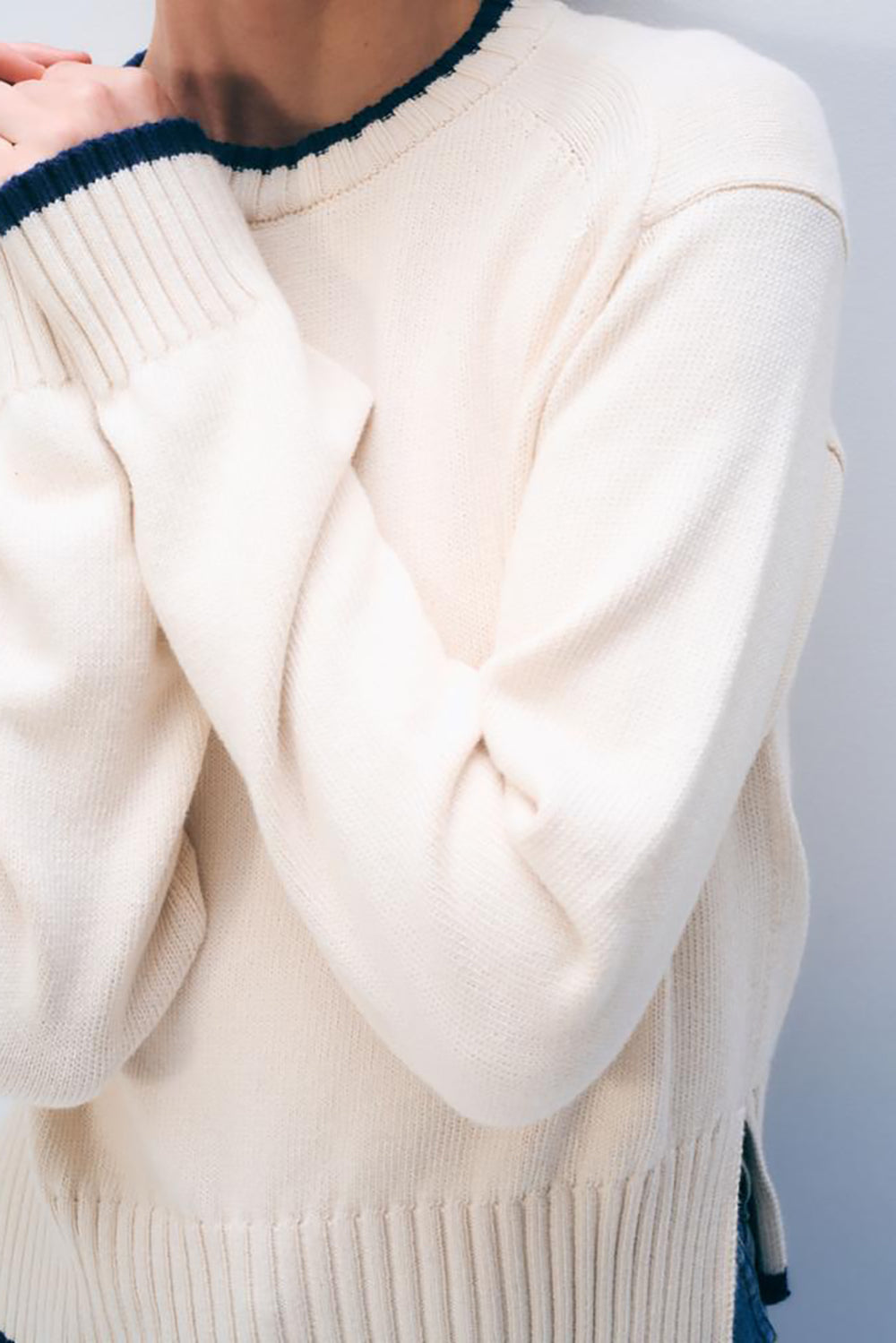 Varsity Cotton Crewneck in White Navy