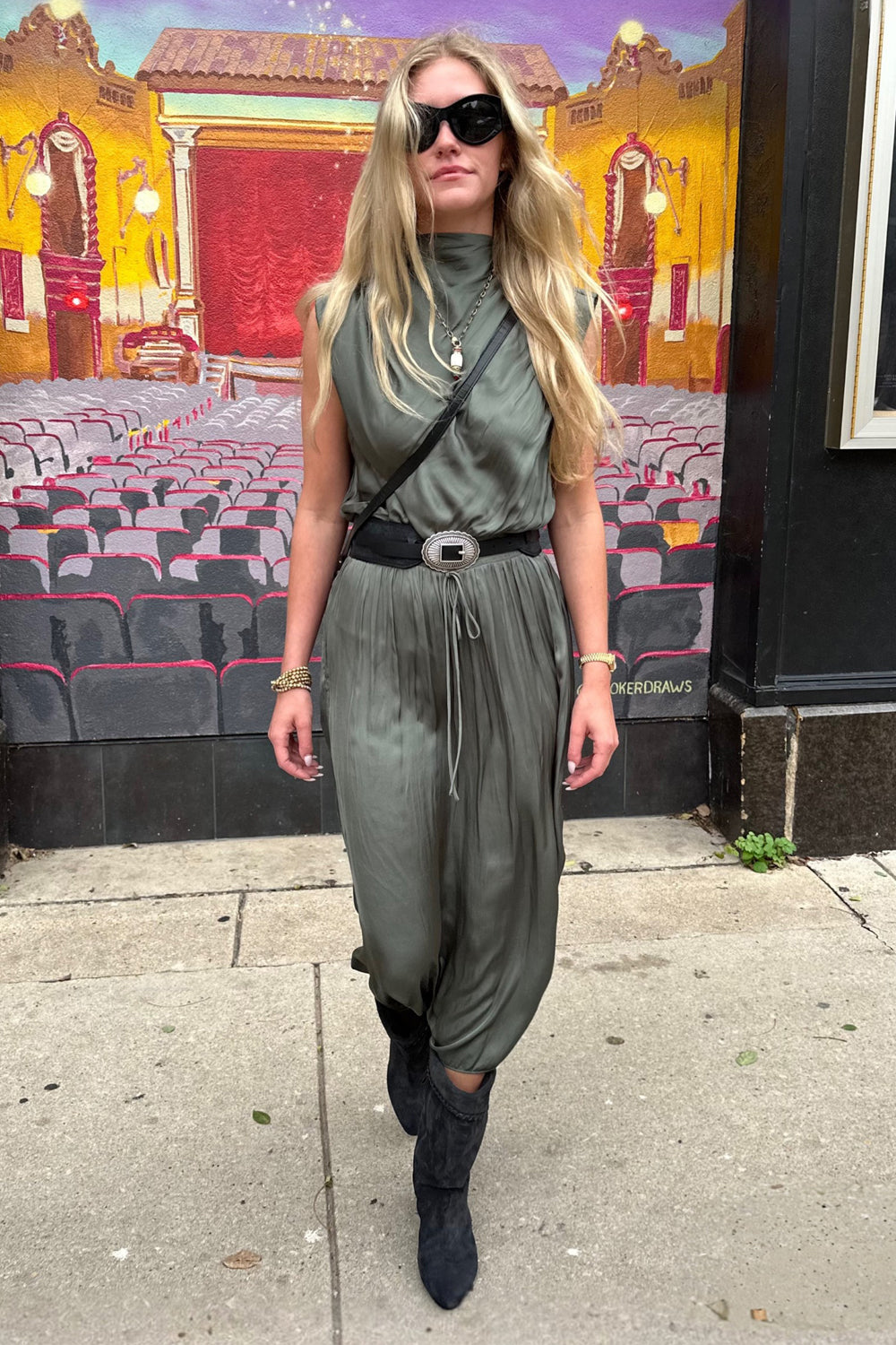 Celea Midi Dress in Kaki