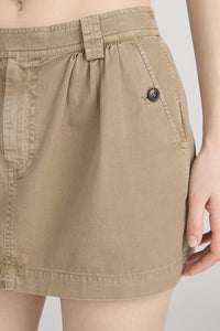 The Utility Skirt in Army