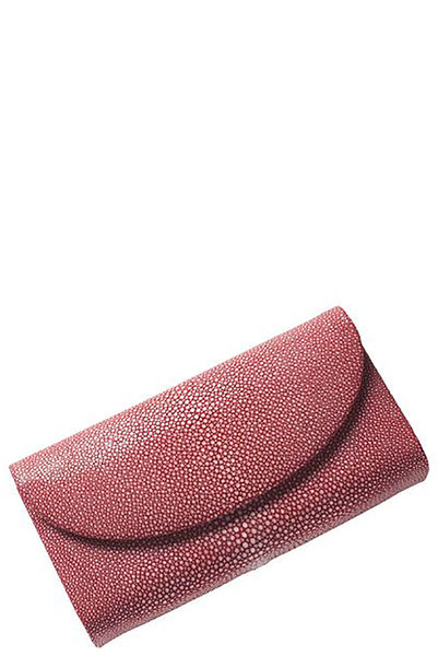 Baby Grande Stingray Clutch in Garnet