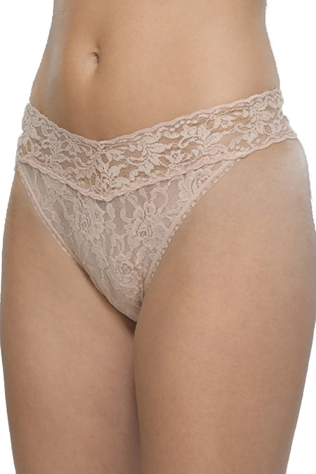 Thinstincts® 2.0 High-Waisted Mid-Thigh Short in Champagne Beige