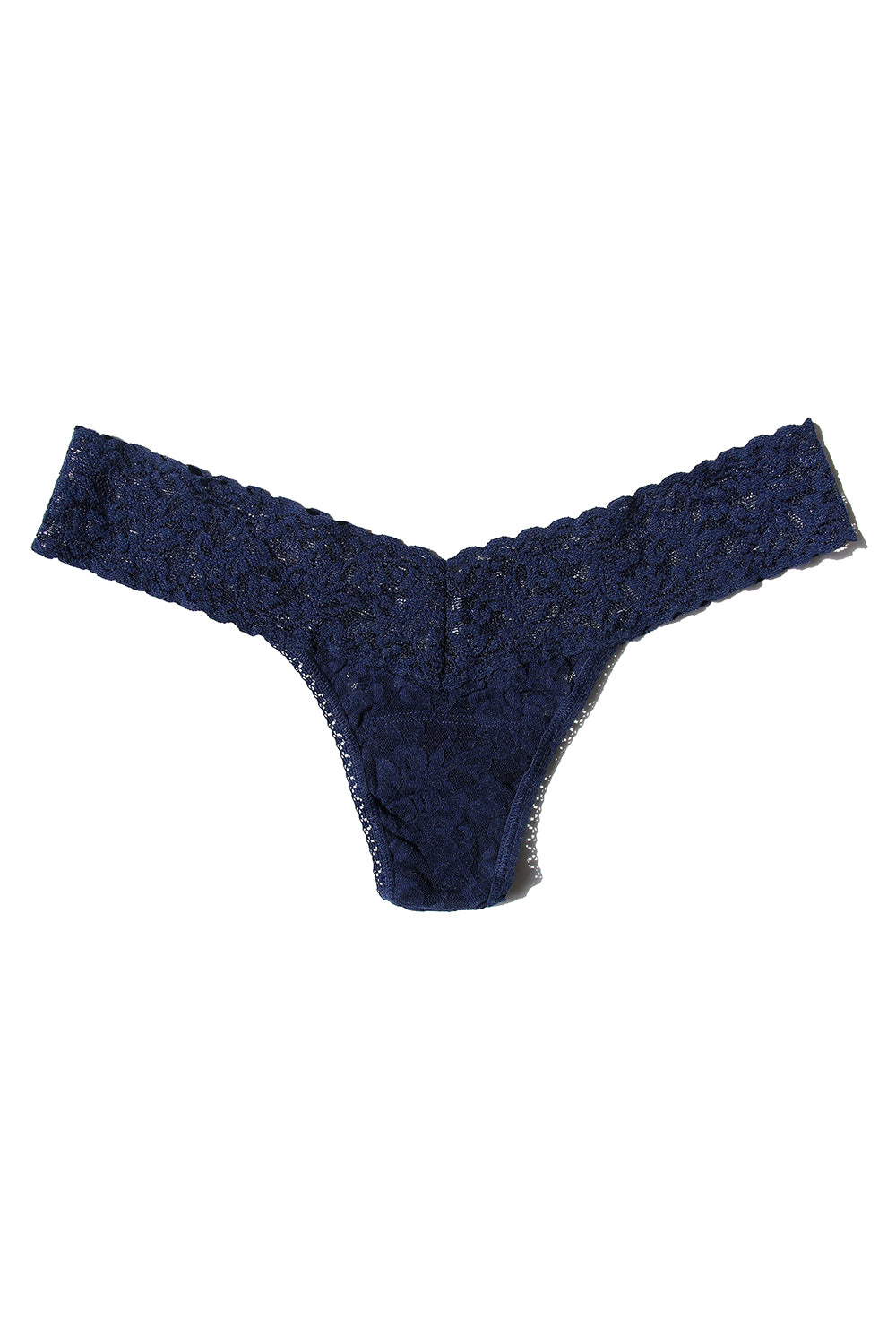 Signature Lace Low Rise Thong in Navy