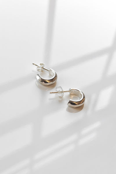 Vince Hoops in Sterling Silver